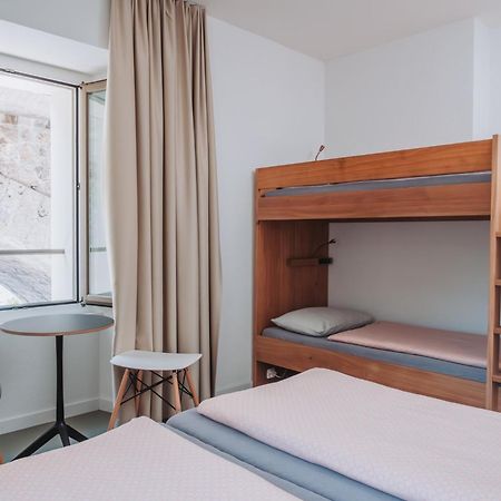 Montreux Youth Hostel Εξωτερικό φωτογραφία