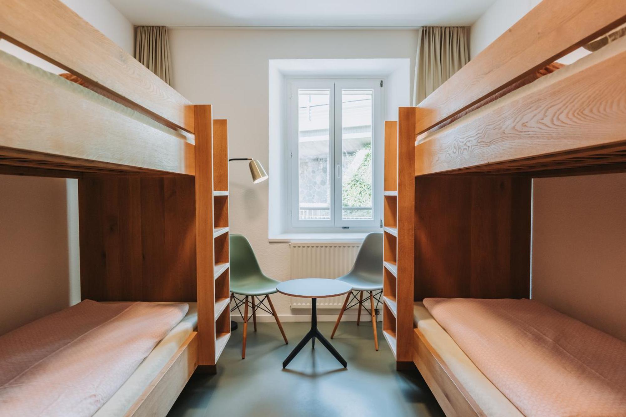 Montreux Youth Hostel Εξωτερικό φωτογραφία