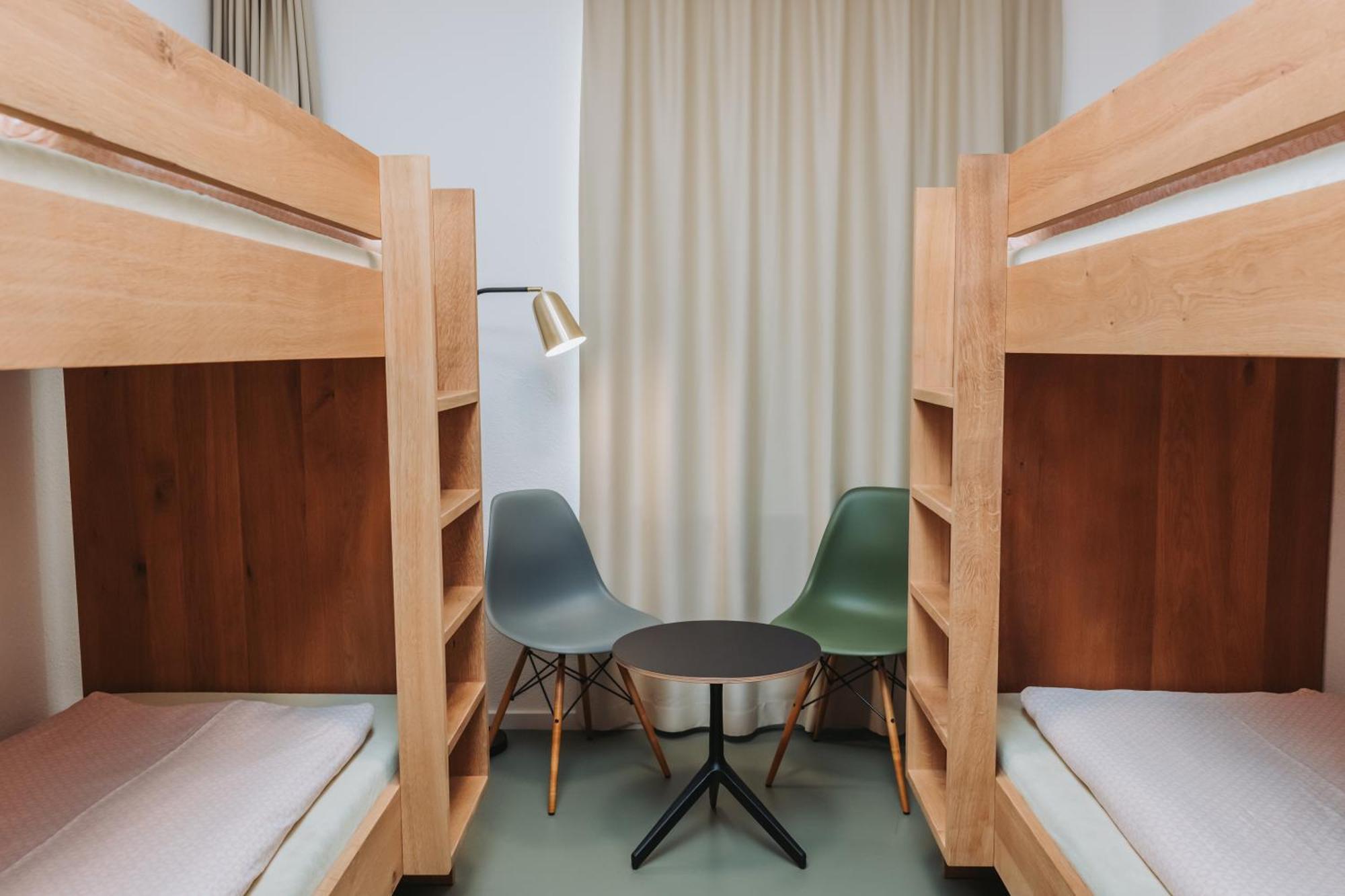 Montreux Youth Hostel Εξωτερικό φωτογραφία